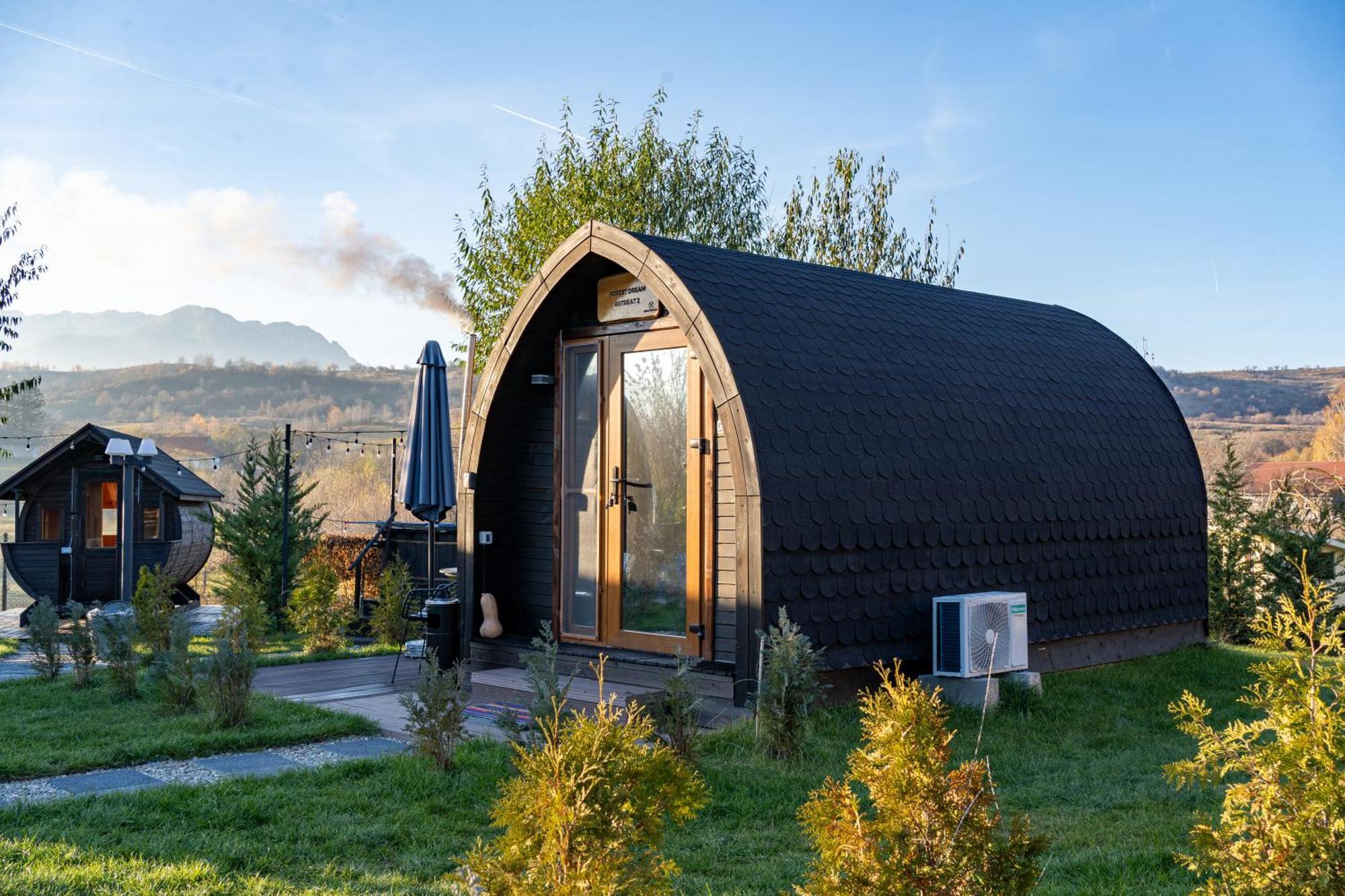 Glamp In Style Pods Resort บราน ภายนอก รูปภาพ