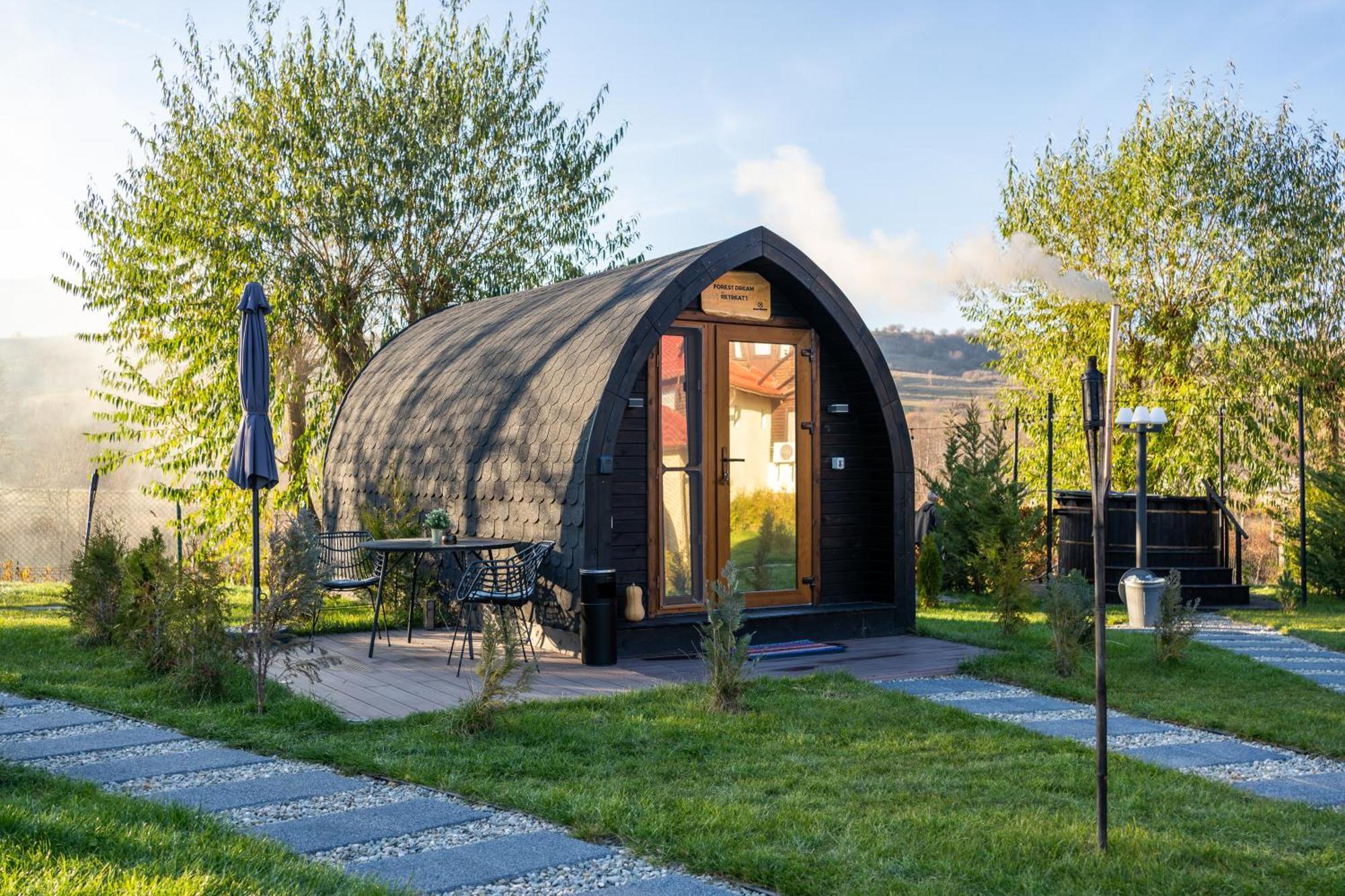 Glamp In Style Pods Resort บราน ภายนอก รูปภาพ