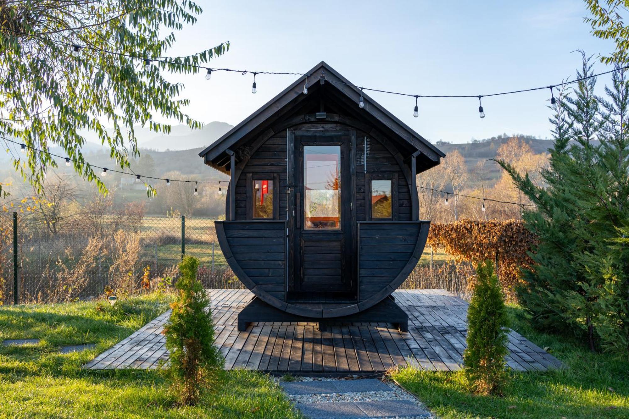 Glamp In Style Pods Resort บราน ภายนอก รูปภาพ
