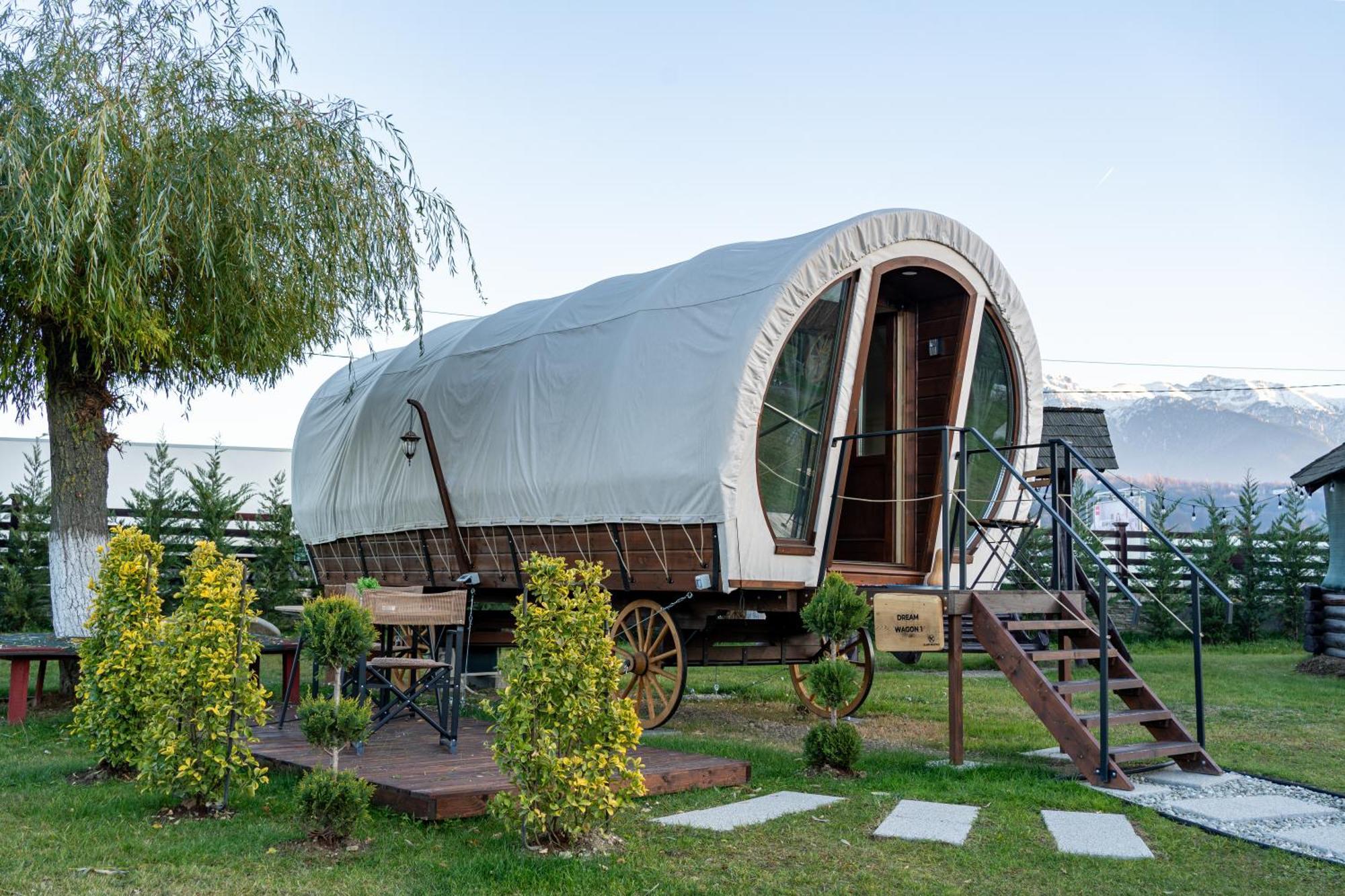 Glamp In Style Pods Resort บราน ภายนอก รูปภาพ
