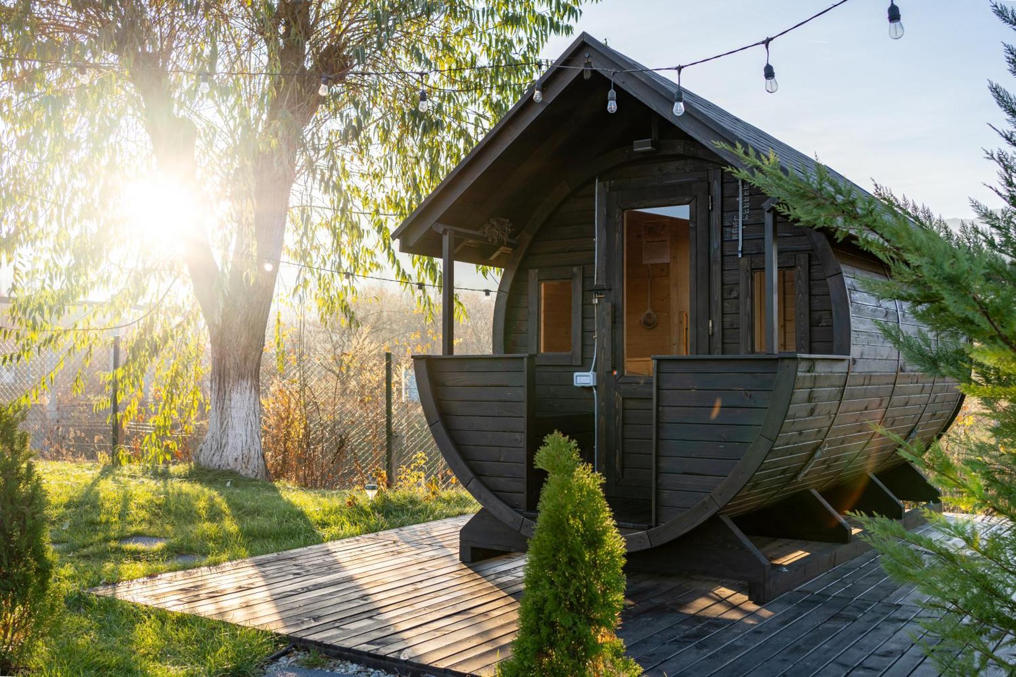 Glamp In Style Pods Resort บราน ภายนอก รูปภาพ