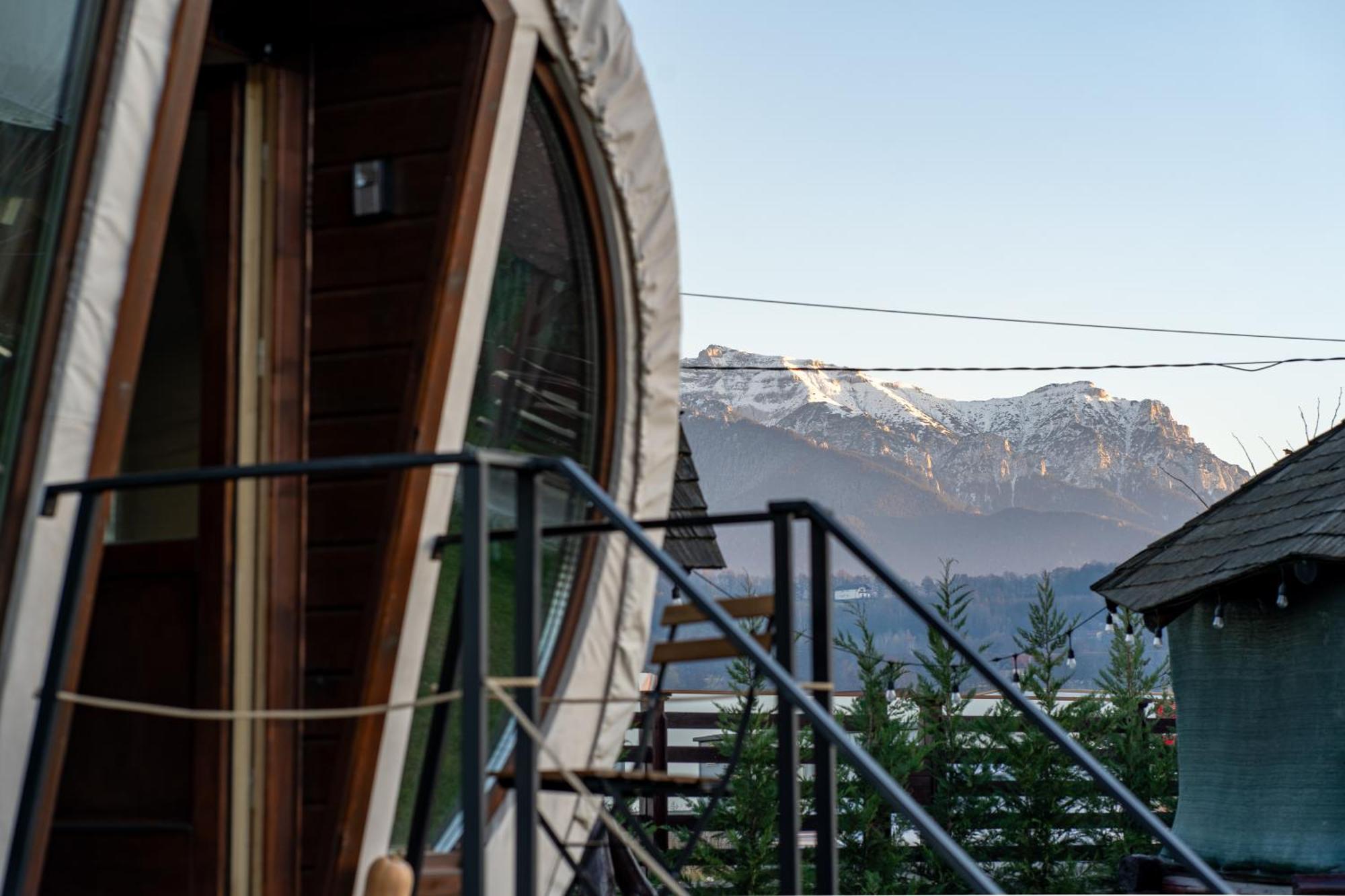 Glamp In Style Pods Resort บราน ภายนอก รูปภาพ